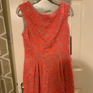 NWT Vince Camuto Cap Sleeve Lace Dress